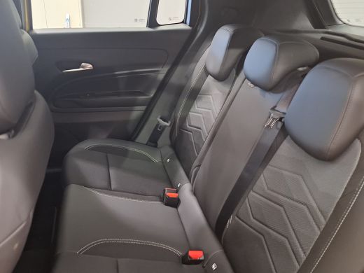 Jeep Avenger Altitude 54 kWh Navigatie | Keyless | Elektrische achterklep | | Apple Carplay/Android Auto|telef... ActivLease financial lease