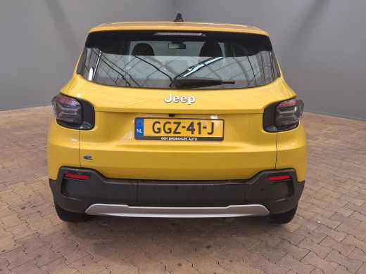 Jeep Avenger Altitude 54 kWh Navigatie | Keyless | Elektrische achterklep | | Apple Carplay/Android Auto|telef... ActivLease financial lease