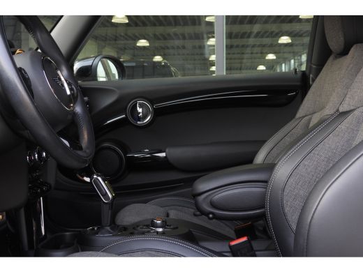 Mini Electric Essential / Sportstoelen / Achteruitrijcamera / Comfort Access / LED / Airconditioning / Cruise C... ActivLease financial lease