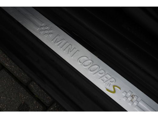 Mini Electric Essential / Sportstoelen / Achteruitrijcamera / Comfort Access / LED / Airconditioning / Cruise C... ActivLease financial lease