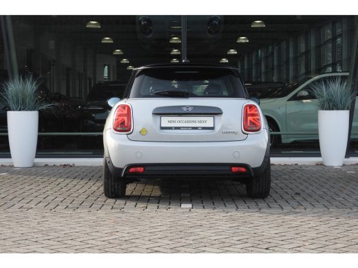 Mini Electric Essential / Sportstoelen / Achteruitrijcamera / Comfort Access / LED / Airconditioning / Cruise C... ActivLease financial lease