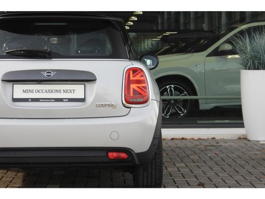 Mini Electric Essential / Sportstoelen / Achteruitrijcamera / Comfort Access / LED / Airconditioning / Cruise C... ActivLease financial lease