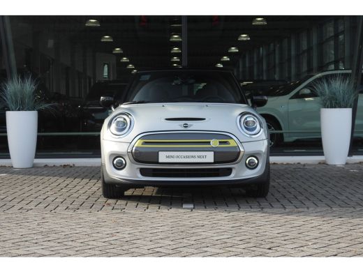 Mini Electric Essential / Sportstoelen / Achteruitrijcamera / Comfort Access / LED / Airconditioning / Cruise C... ActivLease financial lease