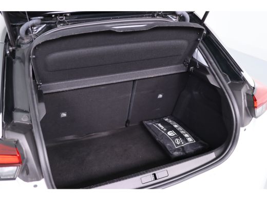 Opel Corsa 1.2 Edition | Dealer Onderhouden! | Navigatie | Airco | Cruise Control | Lichtmetalen Velgen | DA... ActivLease financial lease