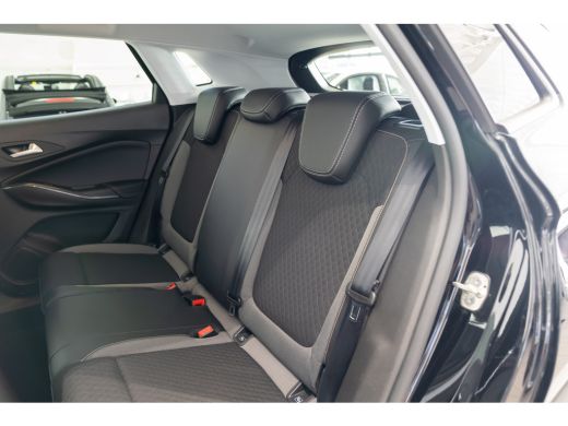 Opel Grandland X 1.2 Turbo Business Automaat | Trekhaak | Camera | Navigatie | Apple Carplay & Android Auto | Park... ActivLease financial lease