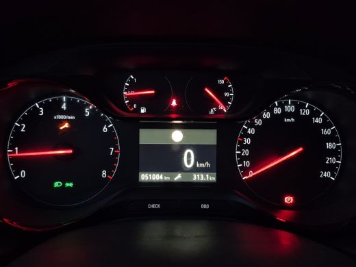 Opel Grandland X 1.2 Turbo Edition 2020 Camera | Parkeersensoren | LED koplampen | Carplay/android auto | ActivLease financial lease