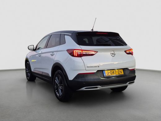 Opel Grandland X 1.2 Turbo Edition 2020 Camera | Parkeersensoren | LED koplampen | Carplay/android auto | ActivLease financial lease