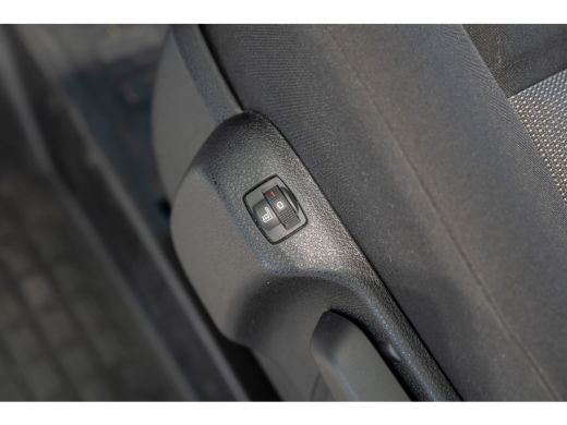 Opel Vivaro 2.0 Diesel 180PK Automaat L3 | Navigatie | Laadruimte pakket | Camera | Parkeersensoren | Apple C... ActivLease financial lease