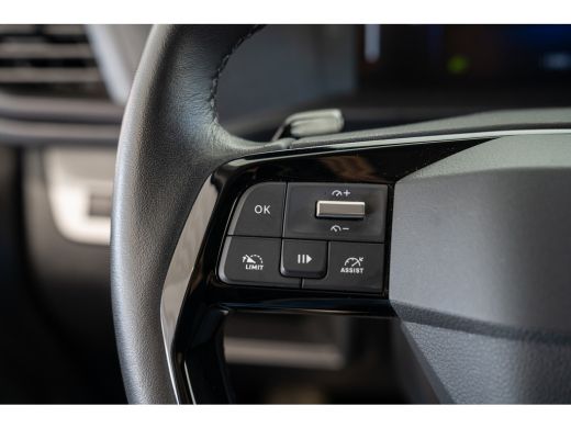 Opel Vivaro 2.0 Diesel 180PK Automaat L3 | Navigatie | Laadruimte pakket | Camera | Parkeersensoren | Apple C... ActivLease financial lease