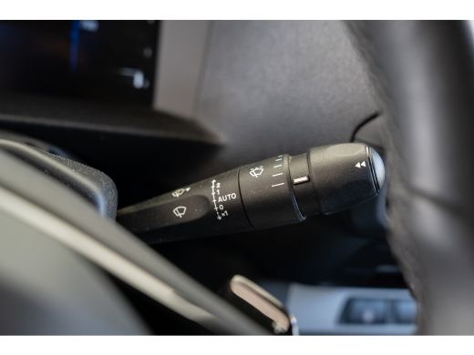 Opel Vivaro 2.0 Diesel 180PK Automaat L3 | Navigatie | Laadruimte pakket | Camera | Parkeersensoren | Apple C... ActivLease financial lease