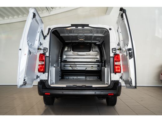 Opel Vivaro 2.0 Diesel 180PK Automaat L3 | Navigatie | Laadruimte pakket | Camera | Parkeersensoren | Apple C... ActivLease financial lease