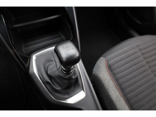 Peugeot 2008 1.2 PureTech Blue Lease Active Camera | Carplay | Climate Control | Cruise Control | Rijstrook Co... ActivLease financial lease