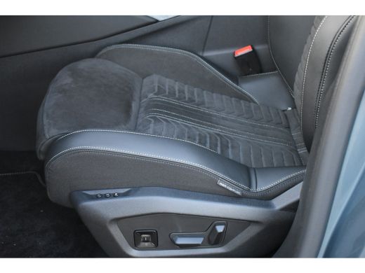 Peugeot 3008 1.2 Hybrid 145 GT DEMO-DEAL! | Schuif-/Kanteldak | Massage | Elektr. Stoelen | 360 Camera | Stoel... ActivLease financial lease