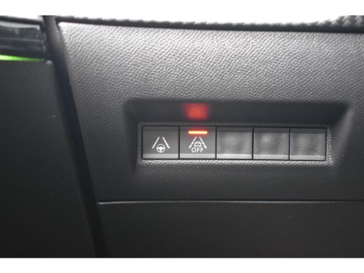 Peugeot e-2008 EV GT Pack 50 kWh 3 Fase | Navigatie | Sfeerverlichting | Stoelverwarming | Full-LED | Alcantara ... ActivLease financial lease