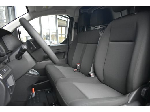 Peugeot e-Expert EV L3 75 kWh 3 Fase | 2x Schuifdeur | Betimmering | Navigatie | Achteruitrijcamera | Cruise Contr... ActivLease financial lease