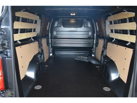 Peugeot e-Expert EV L3 75 kWh 3 Fase | 2x Schuifdeur | Betimmering | Navigatie | Achteruitrijcamera | Cruise Contr... ActivLease financial lease