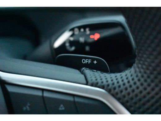 Volkswagen Tayron R-Line Edition | 'App-Connect' draadloze smartphone integratie | 'R-line' bekleding | Aansluitpun... ActivLease financial lease