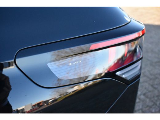 Volkswagen Tayron R-Line Edition | 'App-Connect' draadloze smartphone integratie | 'R-line' bekleding | Aansluitpun... ActivLease financial lease