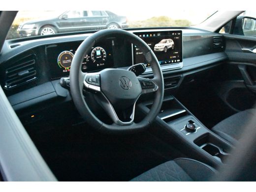 Volkswagen Tiguan Life Edition - eHybrid | 'App-Connect' draadloze smartphone integratie | Automatische afstandsreg... ActivLease financial lease