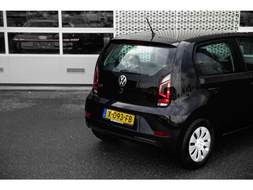 Volkswagen up! 1.0 Move Up | Camera | Clima | Cruise Controle | ActivLease financial lease