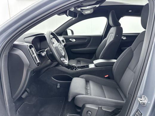 Volvo  C40 Single Motor Core 69kWh | 19" Allseason | Stoel/stuurverwarming | Warmtepomp | Panoramadak | Goog... ActivLease financial lease