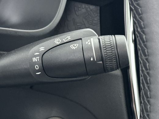 Volvo  C40 Single Motor Core 69kWh | 19" Allseason | Stoel/stuurverwarming | Warmtepomp | Panoramadak | Goog... ActivLease financial lease