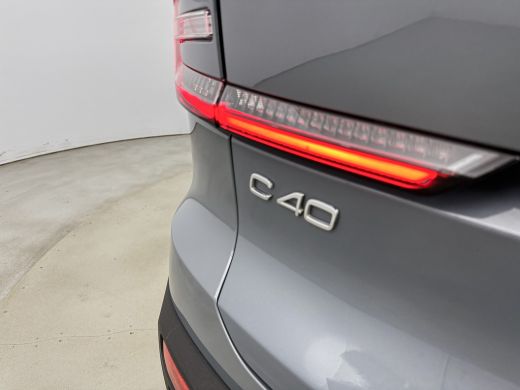 Volvo  C40 Single Motor Core 69kWh | 19" Allseason | Stoel/stuurverwarming | Warmtepomp | Panoramadak | Goog... ActivLease financial lease