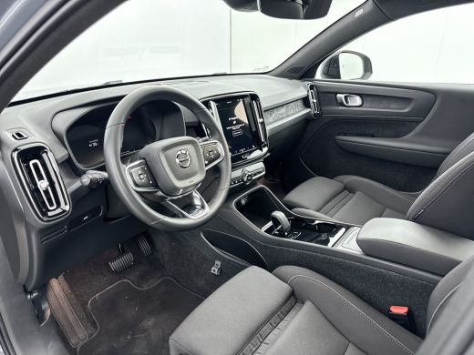 Volvo  C40 Single Motor Core 69kWh | 19" Allseason | Stoel/stuurverwarming | Warmtepomp | Panoramadak | Goog... ActivLease financial lease