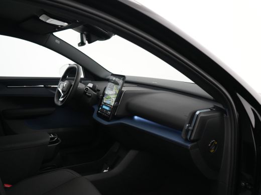 Volvo  EX30 Twin Motor Performance Plus 428pk | 69 kWh | Harman Kardon | 20" | Getint Glas | Climate-Pack ActivLease financial lease