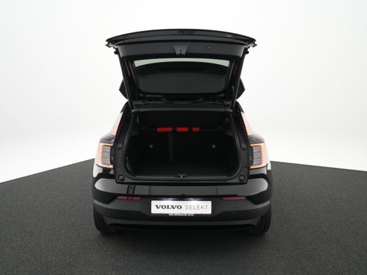 Volvo  EX30 Twin Motor Performance Plus 428pk | 69 kWh | Harman Kardon | 20" | Getint Glas | Climate-Pack ActivLease financial lease