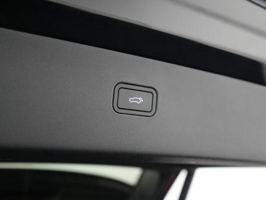 Volvo  EX30 Twin Motor Performance Plus 428pk | 69 kWh | Harman Kardon | 20" | Getint Glas | Climate-Pack ActivLease financial lease