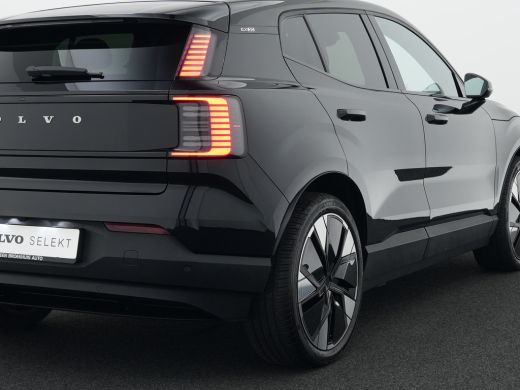 Volvo  EX30 Twin Motor Performance Plus 428pk | 69 kWh | Harman Kardon | 20" | Getint Glas | Climate-Pack ActivLease financial lease