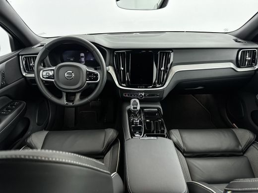 Volvo  S60 T8 Recharge Plus Bright | 18" | Elektr. verst. Sportstoelen | Adaptieve Cruise | BLIS | Stoel/stu... ActivLease financial lease