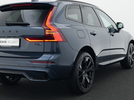 Volvo  XC60 T6 Plus Black Edition Recharge AWD | Facelift | Panoramadak | Trekhaak | 21" | Adaptive Cruise | ... ActivLease financial lease