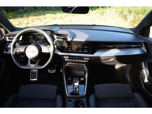 Audi A3 Sportback 2.0 TFSI S3 QUATTRO 310PK S-TRONIC S3-SPORT CAMERA/LEDER/CARPLAY ActivLease financial lease