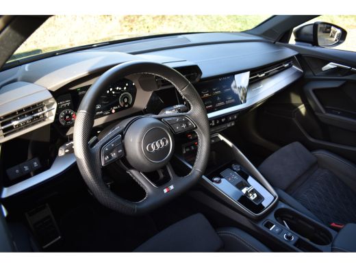Audi A3 Sportback 2.0 TFSI S3 QUATTRO 310PK S-TRONIC S3-SPORT CAMERA/LEDER/CARPLAY ActivLease financial lease