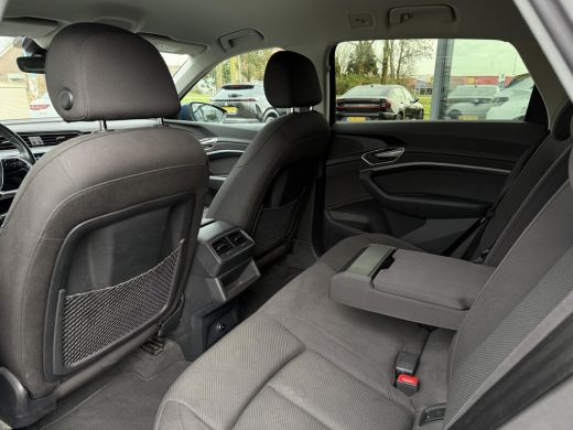 Audi e-tron 55 Aut. Quattro Edition 95kWh | Trekhaak | Navi | Memory ActivLease financial lease