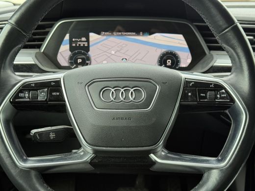 Audi e-tron 55 Aut. Quattro Edition 95kWh | Trekhaak | Navi | Memory ActivLease financial lease