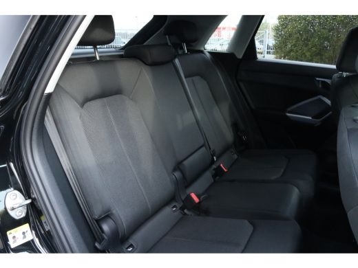 Audi Q3 35 TFSI Advanced edition | Adapt. Cruise | Trekhaak | Stoelverwarming | Carplay | Virtual Cockpit... ActivLease financial lease