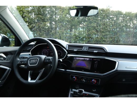 Audi Q3 35 TFSI Advanced edition | Adapt. Cruise | Trekhaak | Stoelverwarming | Carplay | Virtual Cockpit... ActivLease financial lease