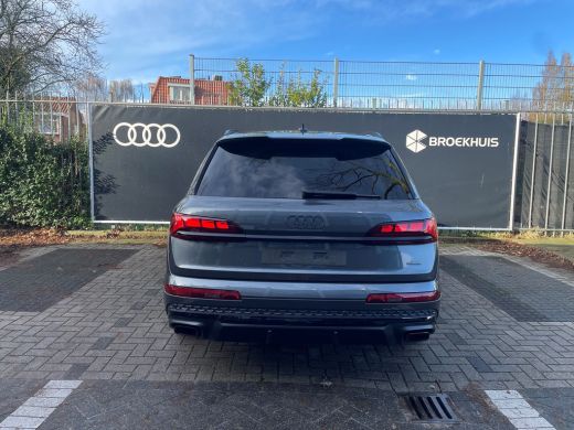 Audi Q7 60 TFSI e quattro Pro Line S Competition | Vierwielbesturing | 22 inch | Panoramadak | Head-up di... ActivLease financial lease