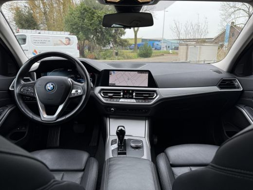 BMW 3 Serie Touring 320e Aut. Hybrid Executive Business | Leder Sport | Trekhaak | BMW Laser | ActivLease financial lease