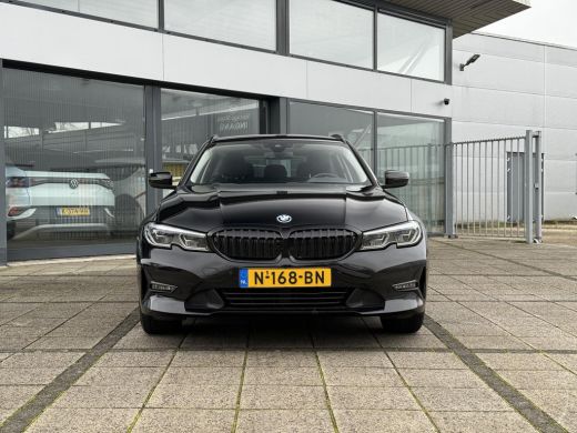 BMW 3 Serie Touring 320e Aut. Hybrid Executive Business | Leder Sport | Trekhaak | BMW Laser | ActivLease financial lease