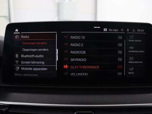 BMW 5 Serie 520i M Sport | Leder | Stoelverwarming | Carplay | 19'' | Sportstoelen | Live Cockpit | Navigatie... ActivLease financial lease