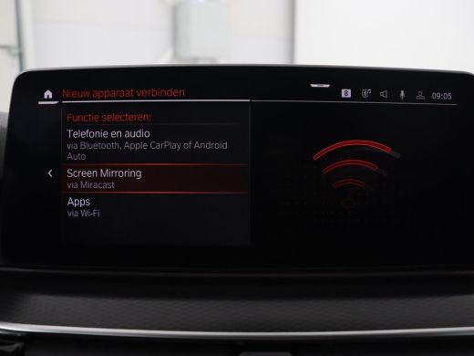 BMW 5 Serie 520i M Sport | Leder | Stoelverwarming | Carplay | 19'' | Sportstoelen | Live Cockpit | Navigatie... ActivLease financial lease