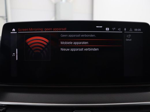 BMW 5 Serie 520i M Sport | Leder | Stoelverwarming | Carplay | 19'' | Sportstoelen | Live Cockpit | Navigatie... ActivLease financial lease