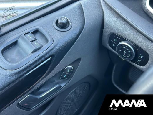 Ford Transit Custom 320 2.0TDCI 185PK L2H1 Sport Automaat LED Airco Cruise Trekhaak Stoelverwarming ActivLease financial lease