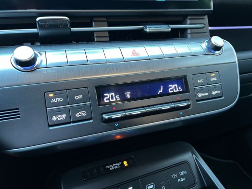 Hyundai Kona 1.6 141pk GDI HEV Premium | Premium audio | 360 camera | Bestuurdersstoel met geheugen | Adaptive... ActivLease financial lease