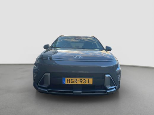 Hyundai Kona 1.6 141pk GDI HEV Premium | Premium audio | 360 camera | Bestuurdersstoel met geheugen | Adaptive... ActivLease financial lease