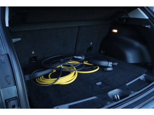 Jeep Compass 4xe 240 Plug-in Hybrid Electric Upland | Adapt. Cruise | Stoel+Stuurverwarming | Navi | Carplay |... ActivLease financial lease